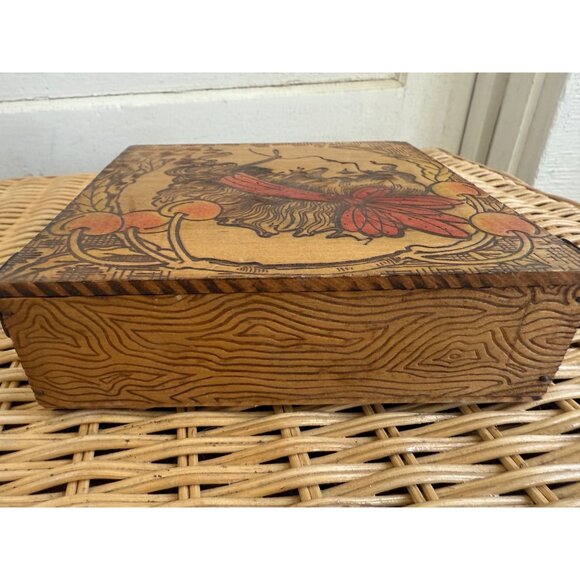 Antique 1910s Flemish Art Pyrography Hanky Box Art Nouveau Lady Cherries - Picture 5 of 8